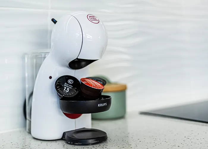 Golden Coast Apartment