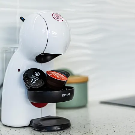 Golden Coast Apartment